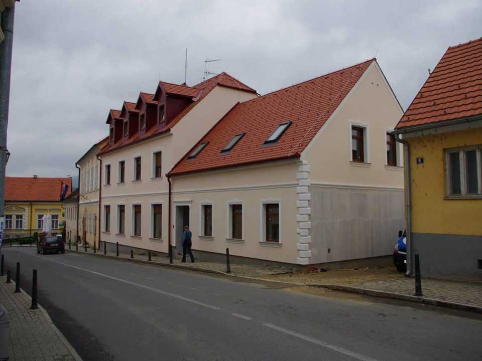 Stambeno-poslovna građevina